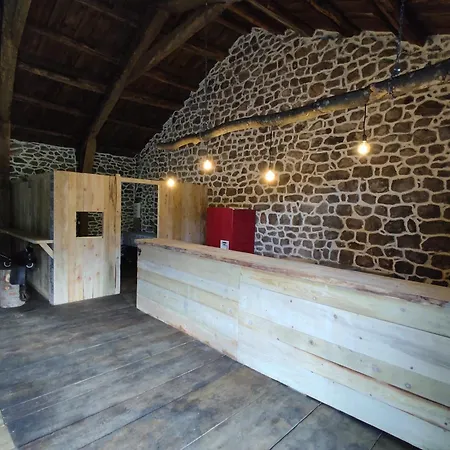 Le Saloon Mazan-l'Abbaye