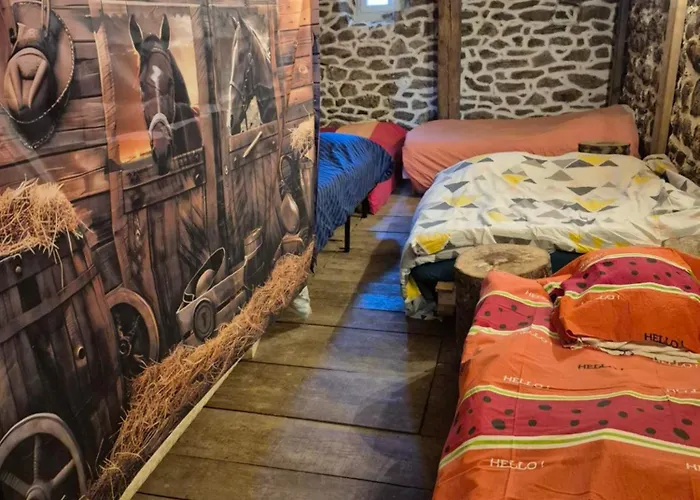Holiday home Le Saloon Mazan-l'Abbaye